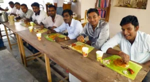 why-indians-eat-with-their-hands 